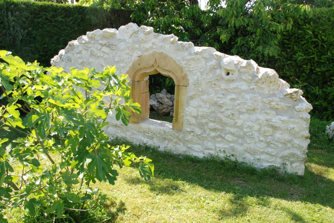 Fougeres-sur-Bievre Chambre D'Hotes "Les Paturelles" المظهر الخارجي الصورة