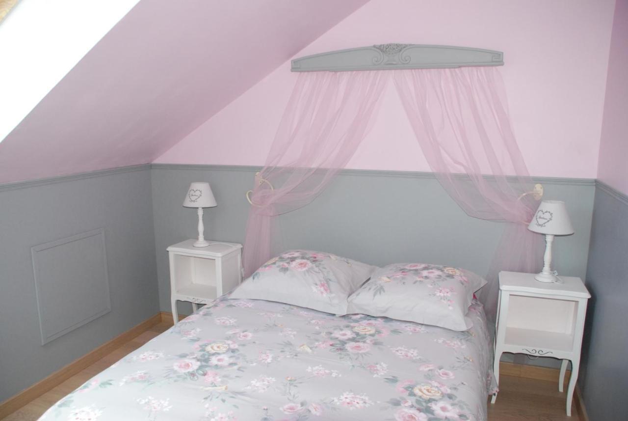 Fougeres-sur-Bievre Chambre D'Hotes "Les Paturelles" المظهر الخارجي الصورة